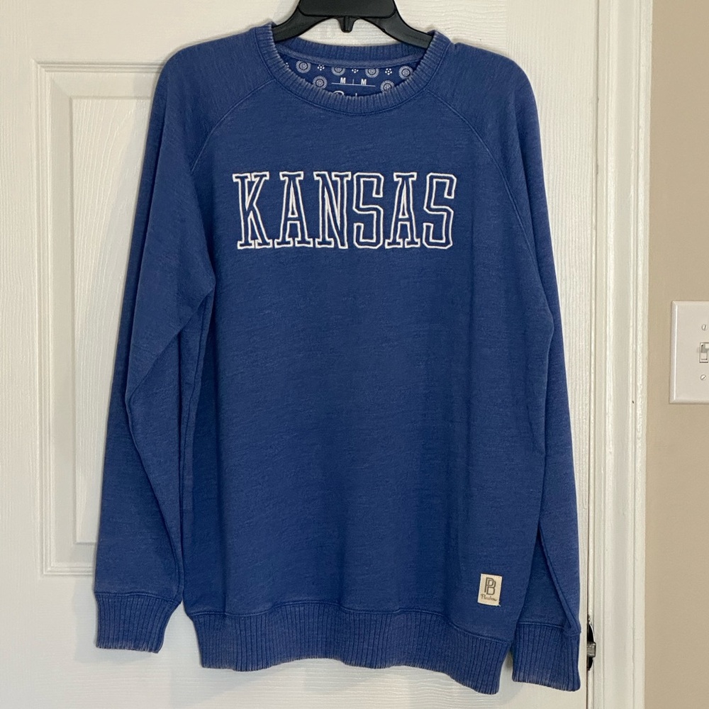 Pressbox Kansas sweatshirt Size M NWOT